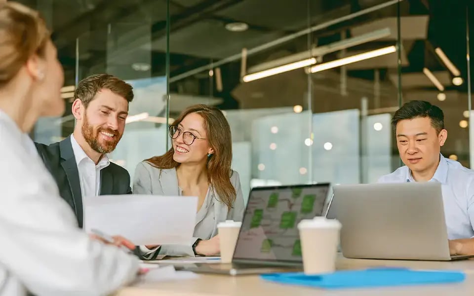 Projektteam für Asienexpansion